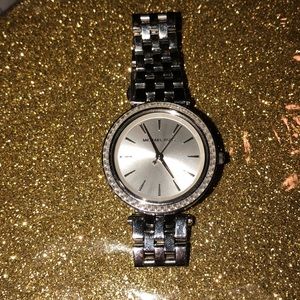 Michael kors watch. Silver. Stainless steel.